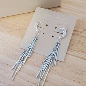 India Hicks Shoot for the moon earrings in silver. New in box